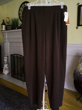 NWT JM Collection chocolate brown sz 18 short length pants